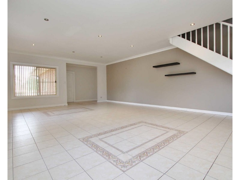 15 Frances St, Merrylands NSW 2160