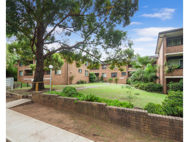 10/15-21 Manchester Street, Merrylands NSW 2160