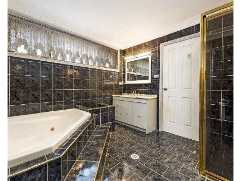 302 Old Prospect Rd, Greystanes NSW 2145