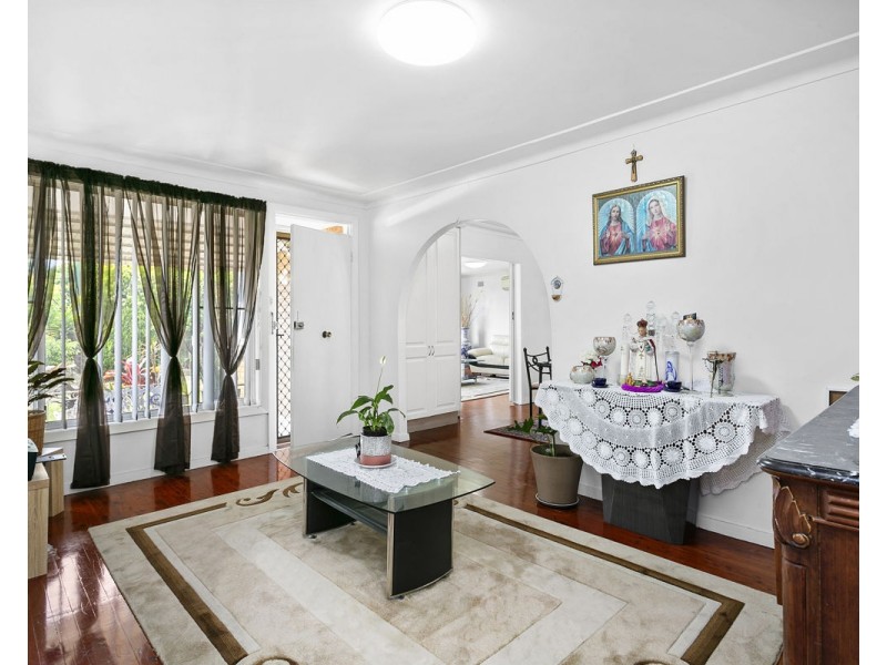 13 Jersey Road, Greystanes NSW 2145