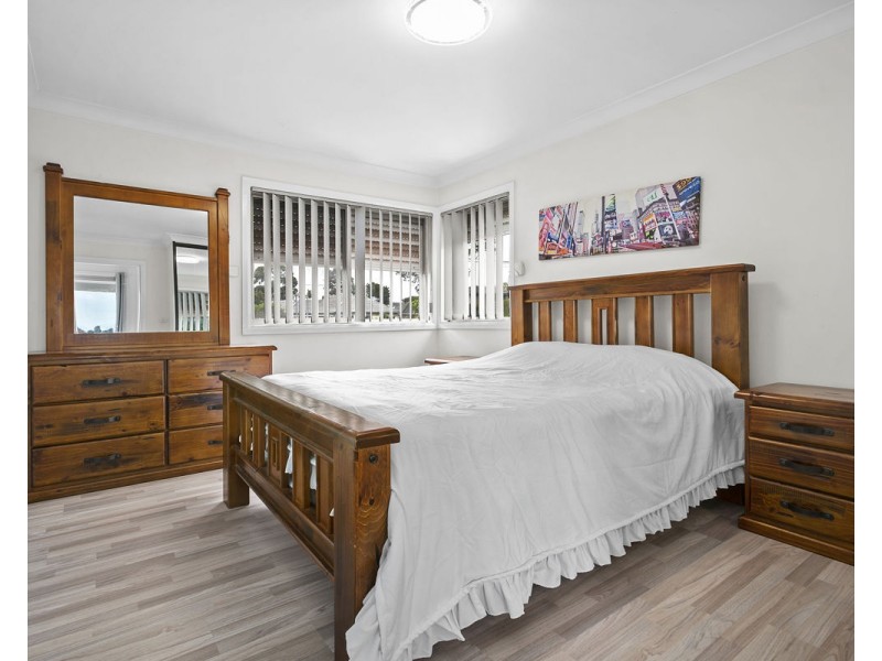 13 Jersey Road, Greystanes NSW 2145