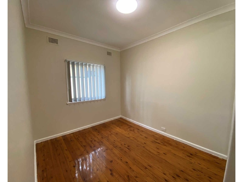 22 Bruce St, Merrylands NSW 2160
