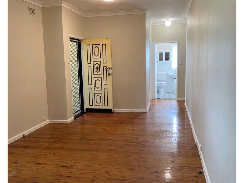 22 Bruce St, Merrylands NSW 2160