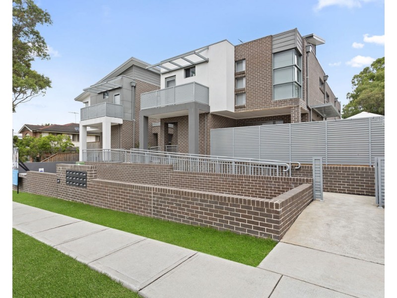 2/11-13 Chelmsford Road, South Wentworthville NSW 2145
