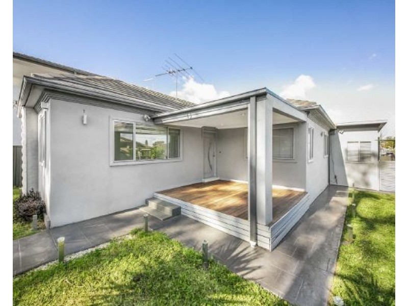 78 Hilltop Rd, Merrylands NSW 2160
