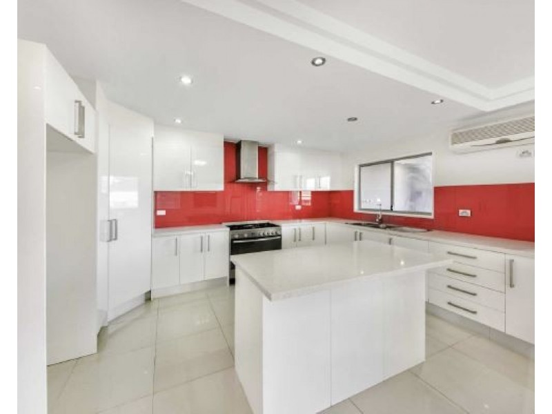 78 Hilltop Rd, Merrylands NSW 2160