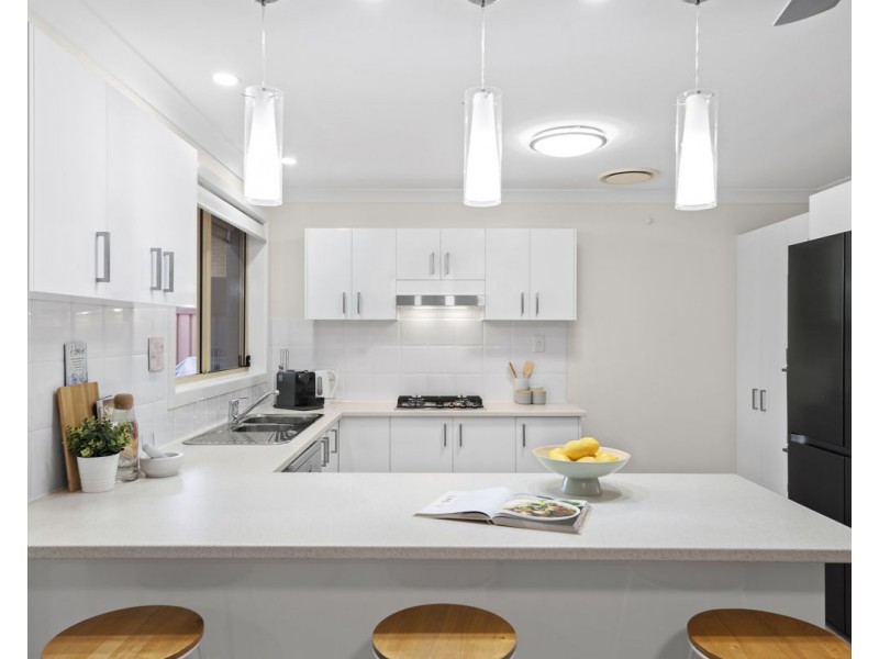 4 Acacia Place, Greystanes NSW 2145