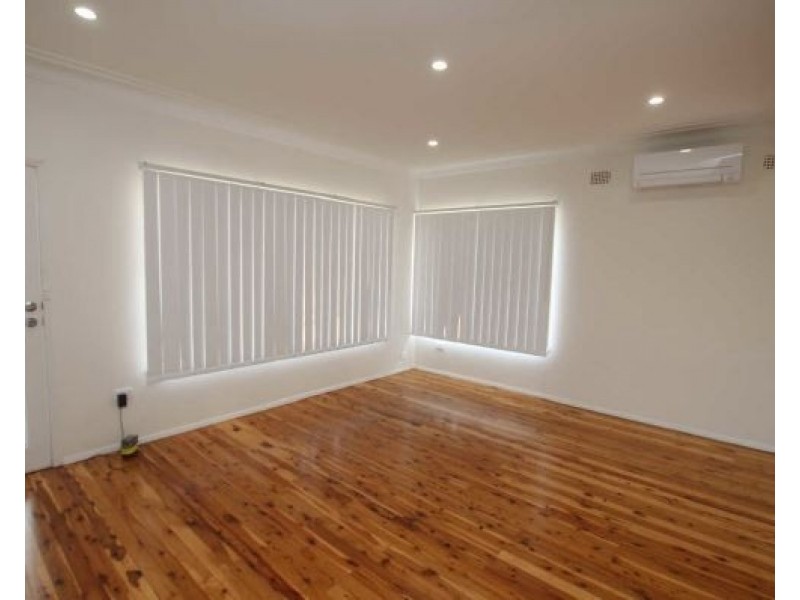 29 Pambula Cr, Woodpark NSW 2164