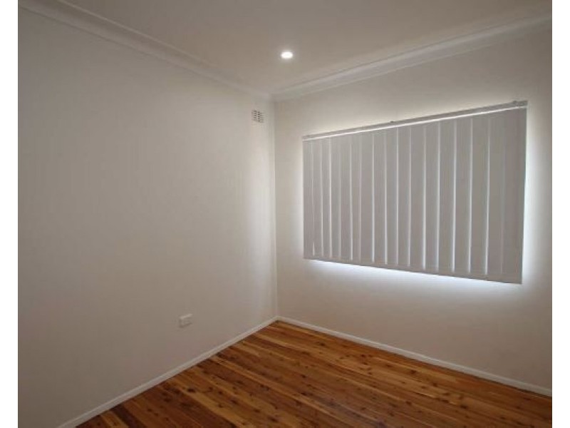 29 Pambula Cr, Woodpark NSW 2164