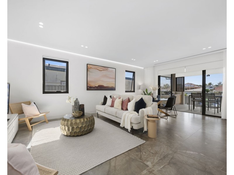 14 Bury Road, Guildford NSW 2161