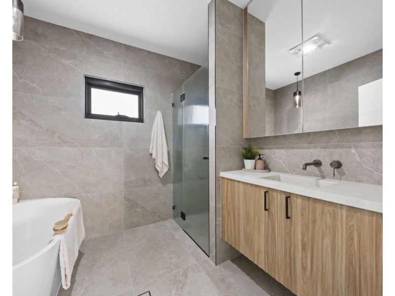 14 Bury Road, Guildford NSW 2161