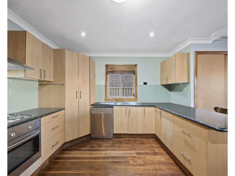 19 Queen Street, Guildford NSW 2161