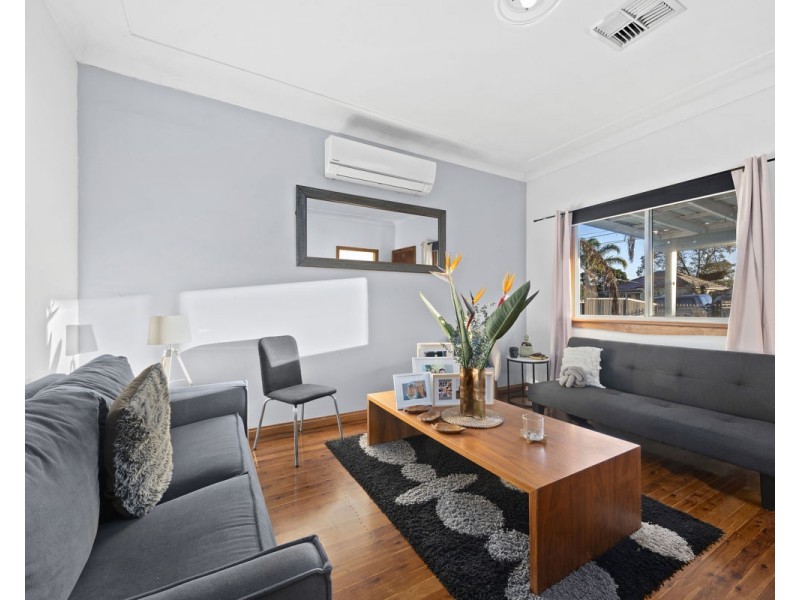 19 Queen Street, Guildford NSW 2161