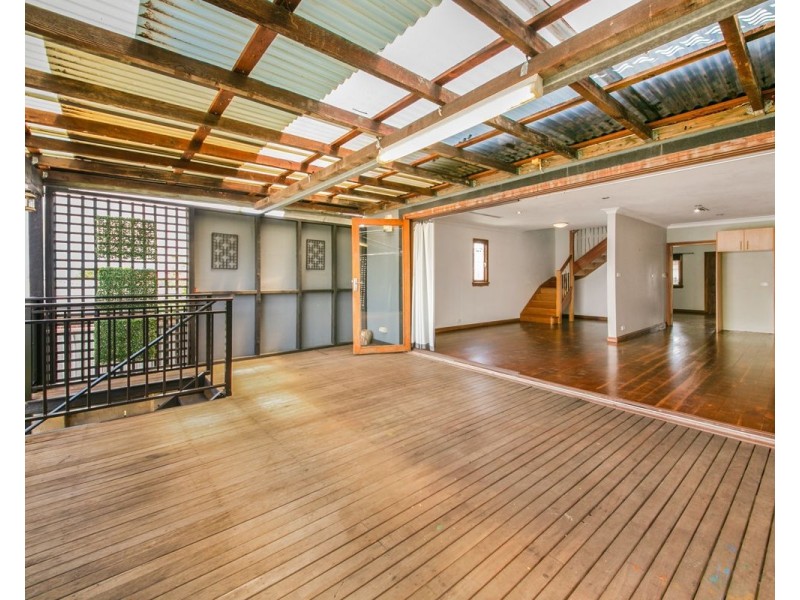 19 Queen Street, Guildford NSW 2161