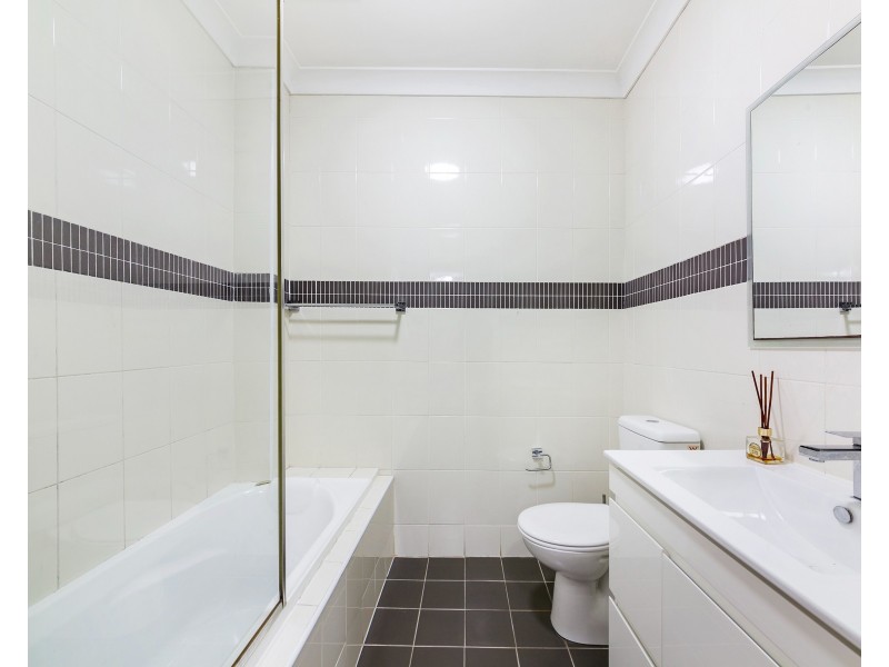 26/30-44 Railway Tce, Granville NSW 2142