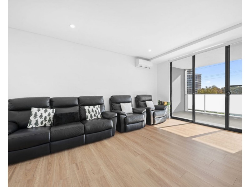 12/86-88 Railway Terrace, Merrylands NSW 2160