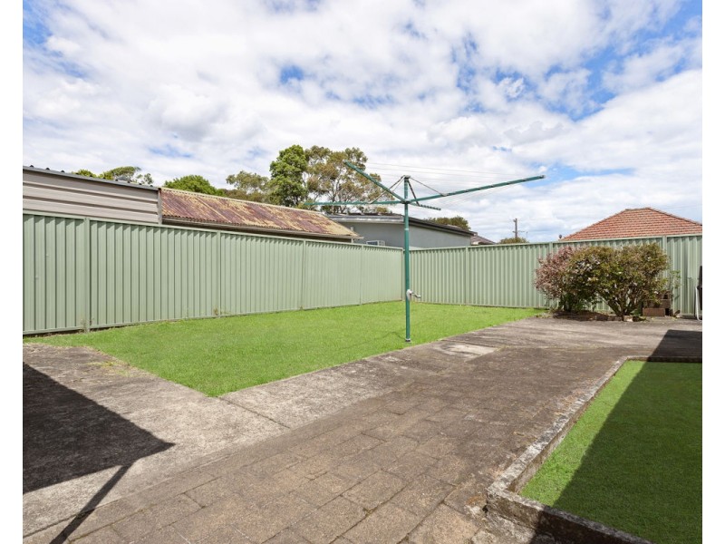 32 Badham Street, Merrylands NSW 2160