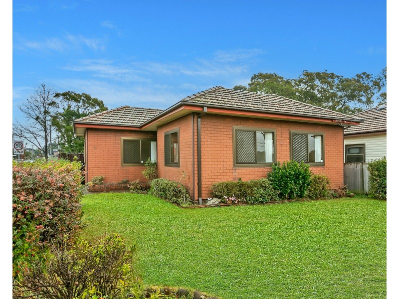 99 Military Rd, Guildford NSW 2161