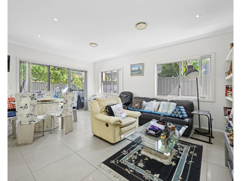 3/68 Magowar Road, Girraween NSW 2145