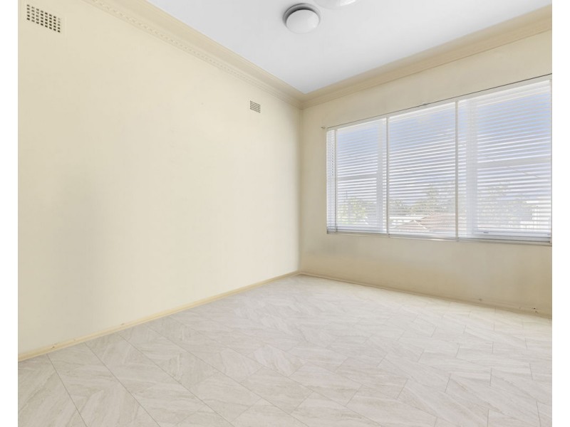 40 Bruce Street, Merrylands NSW 2160