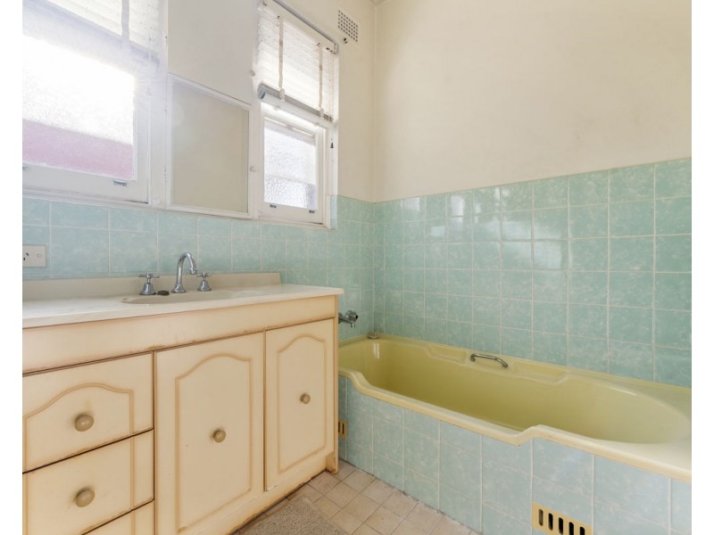 40 Bruce Street, Merrylands NSW 2160