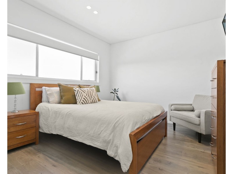 32a Arcadia Street, Merrylands NSW 2160