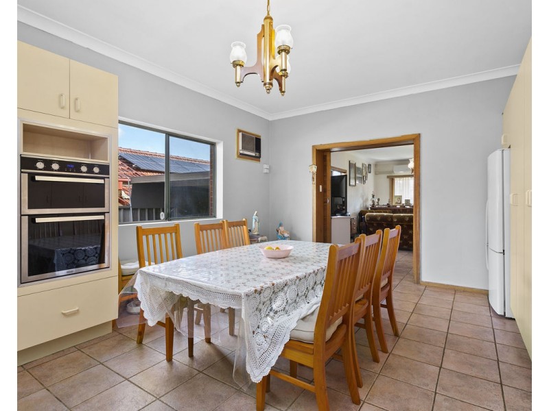 2a Leopold Street, Merrylands NSW 2160