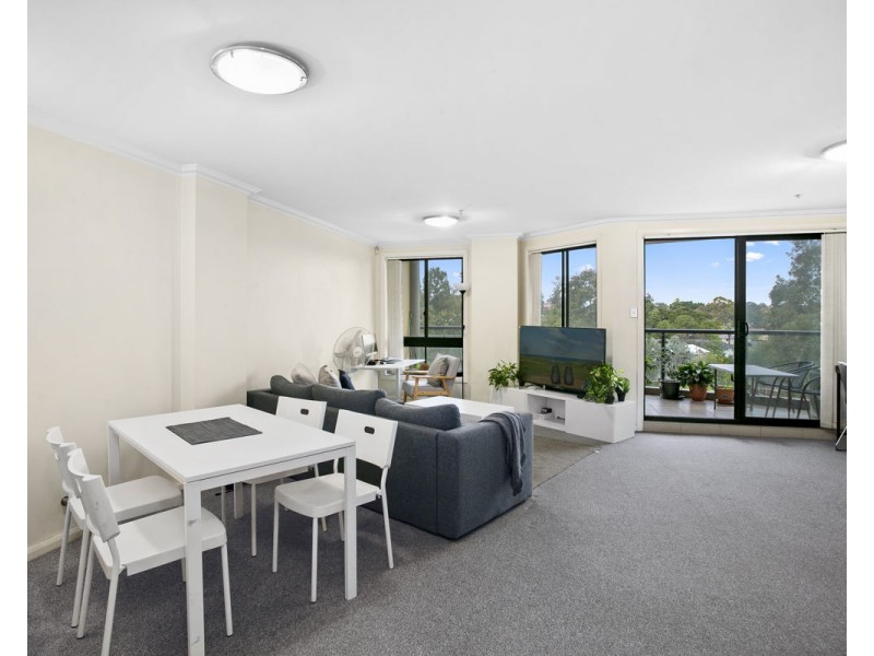 704/91b Bridge Road, Westmead NSW 2145