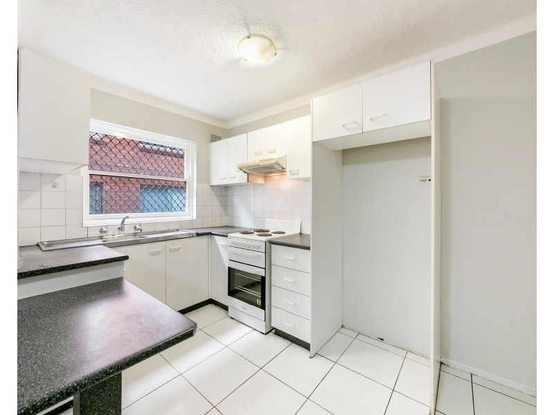 2/10 Allen St, Harris Park NSW 2150