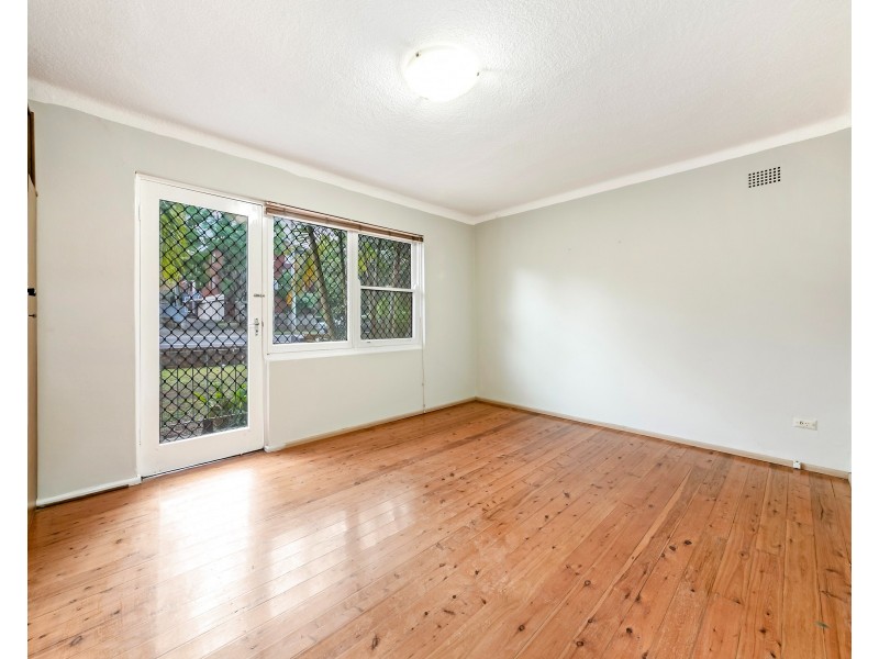 2/10 Allen St, Harris Park NSW 2150