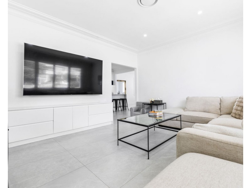 6 Cusack Street, Merrylands NSW 2160