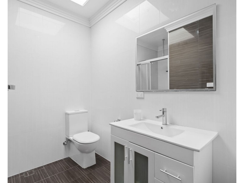 32 Lascelles Avenue, Greenacre NSW 2190