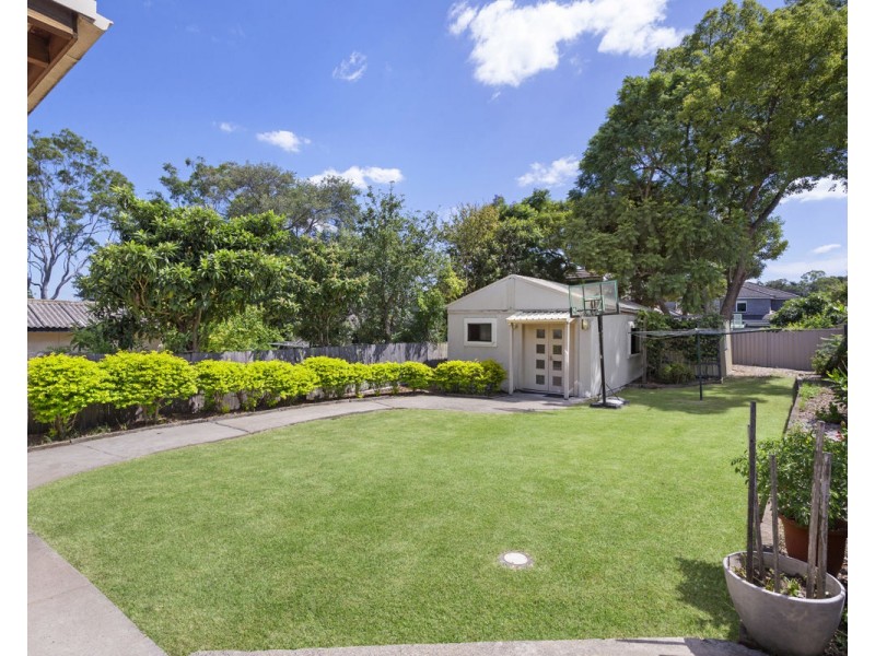 32 Lascelles Avenue, Greenacre NSW 2190