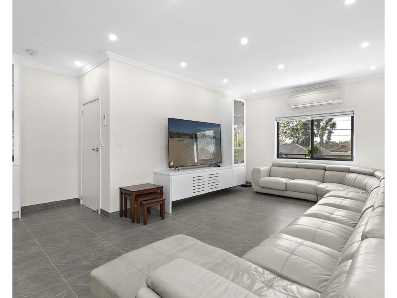 30 Verlie Street, South Wentworthville NSW 2145