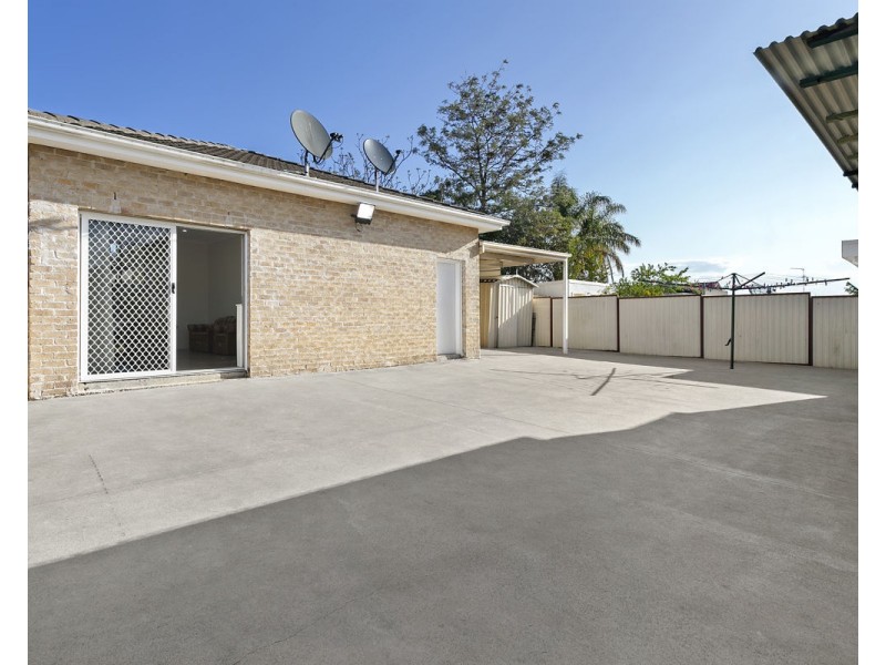 30 Verlie Street, South Wentworthville NSW 2145