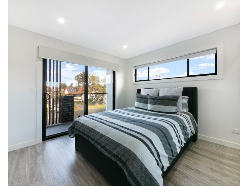 21a Barcom St, Merrylands West NSW 2160