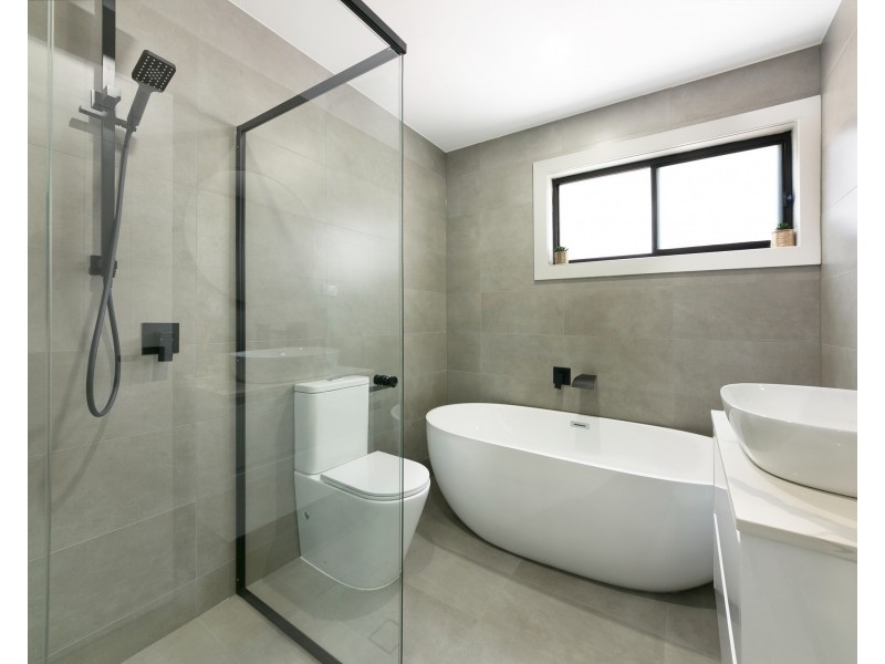 21a Barcom St, Merrylands West NSW 2160
