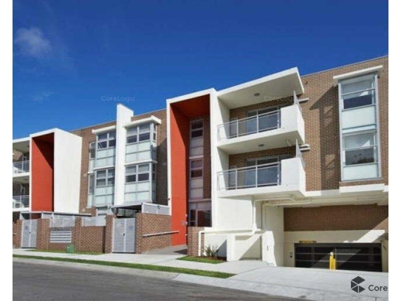 8/17 Dressler Ct, Holroyd NSW 2142