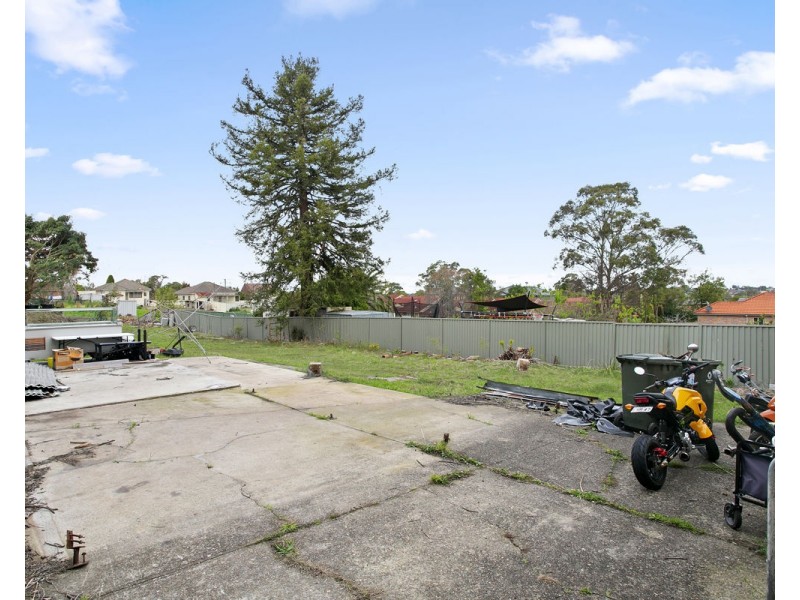 31 Ellis Street, Merrylands NSW 2160