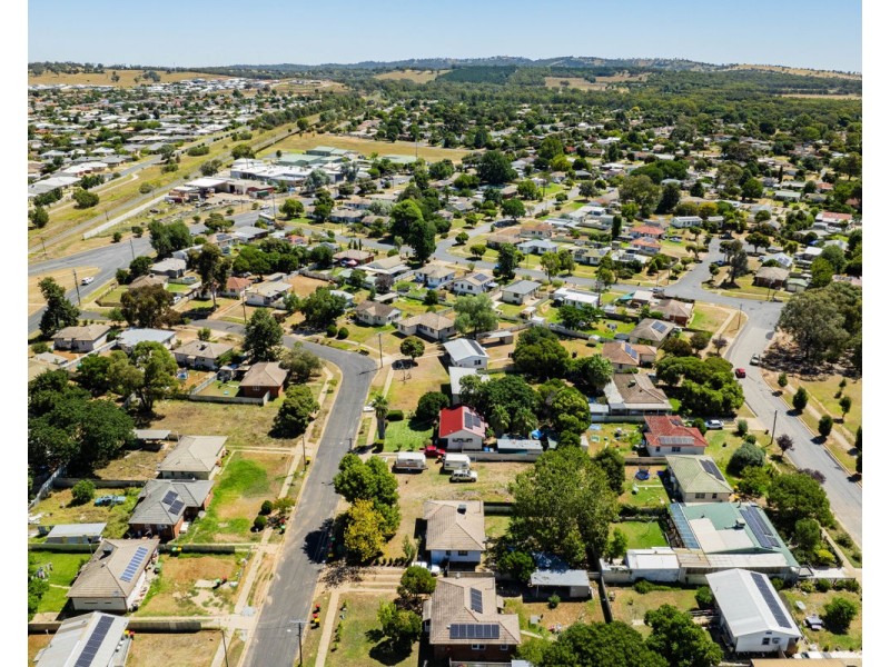 19 Buna Street, Ashmont NSW 2650