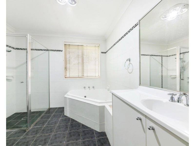 19 Crystal St, Greystanes NSW 2145