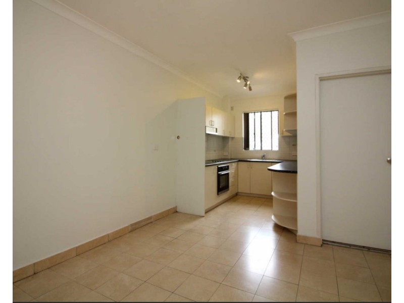 1/45 Calliope St, Guildford NSW 2161