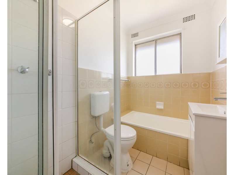 6/25-29 Bowden St, Harris Park NSW 2150