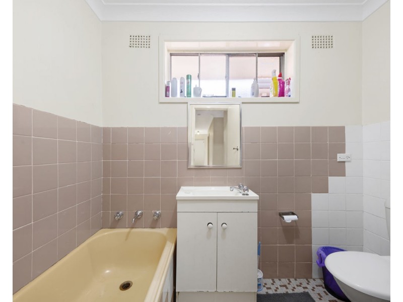 52 Ian Street, Greystanes NSW 2145