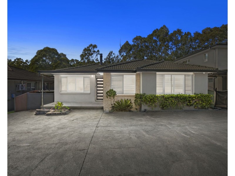 9 Desley Crescent, Prospect NSW 2148