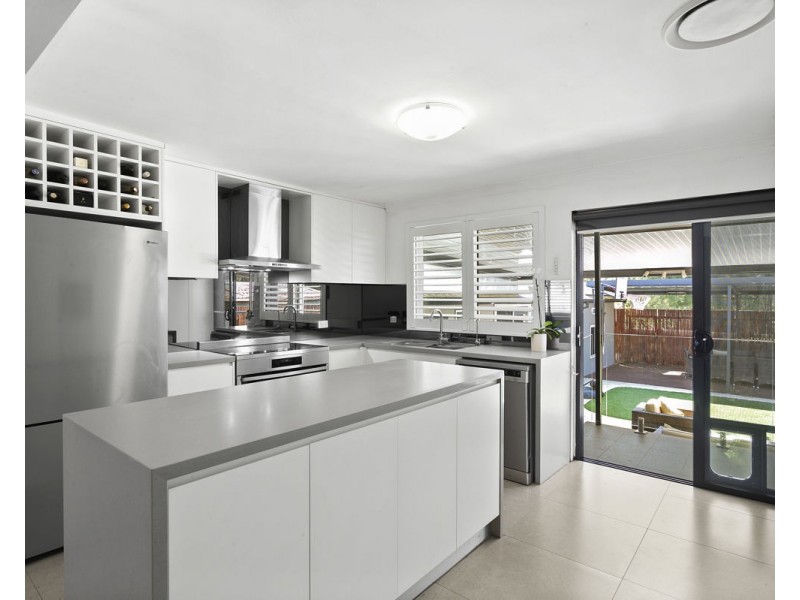 9 Desley Crescent, Prospect NSW 2148