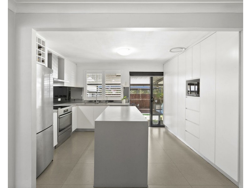 9 Desley Crescent, Prospect NSW 2148