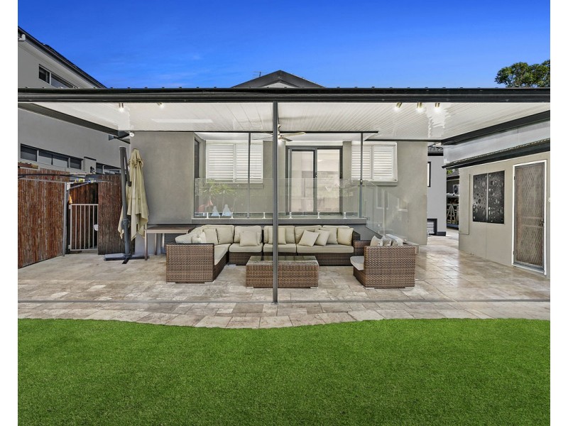 9 Desley Crescent, Prospect NSW 2148