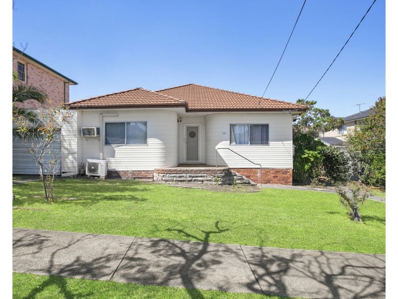 51 Warwick Road, Merrylands NSW 2160
