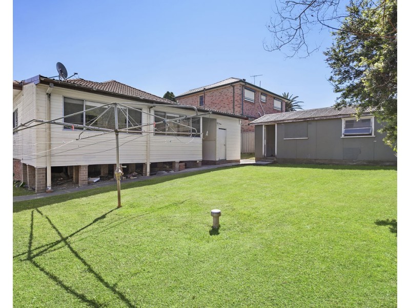 51 Warwick Road, Merrylands NSW 2160